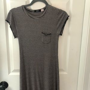 BDG T-SHIRT DRESS